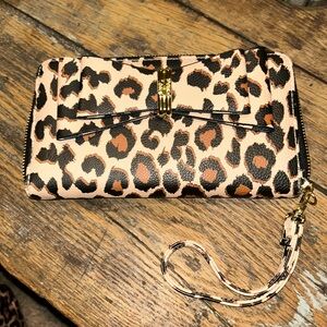 Leopard betsey Johnson wristlet